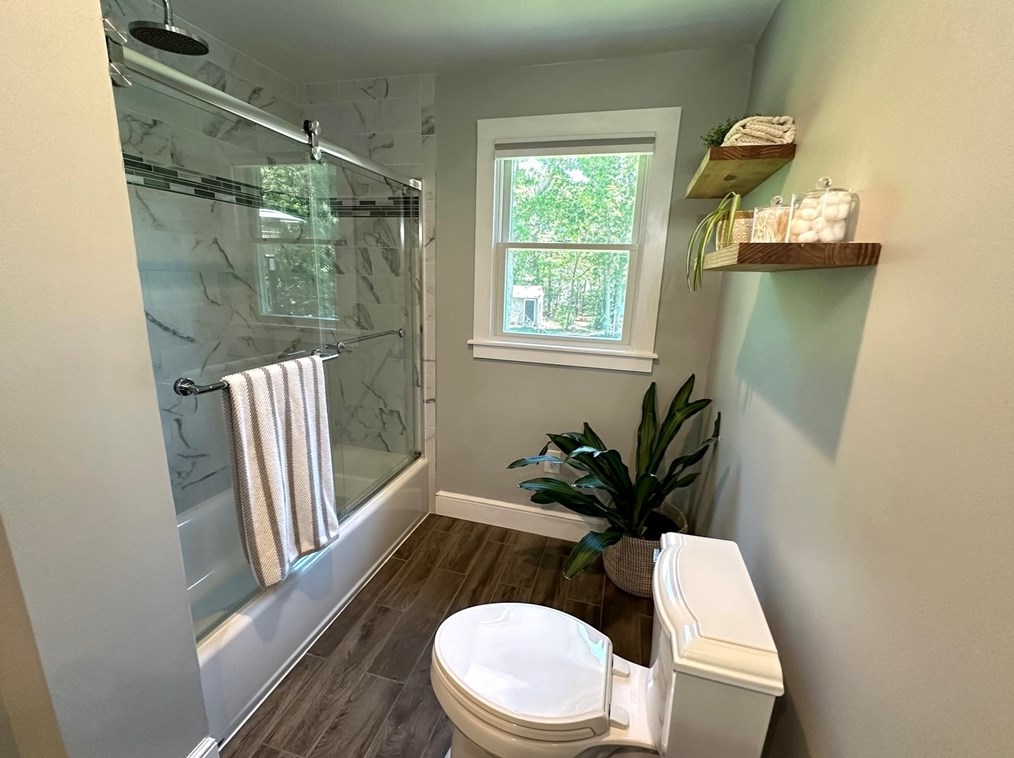 3 Fulton St, Plymouth MA 02360-5229 exterior