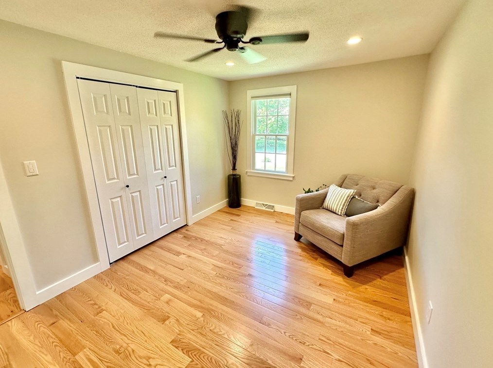 3 Fulton St, Plymouth MA 02360-5229 exterior