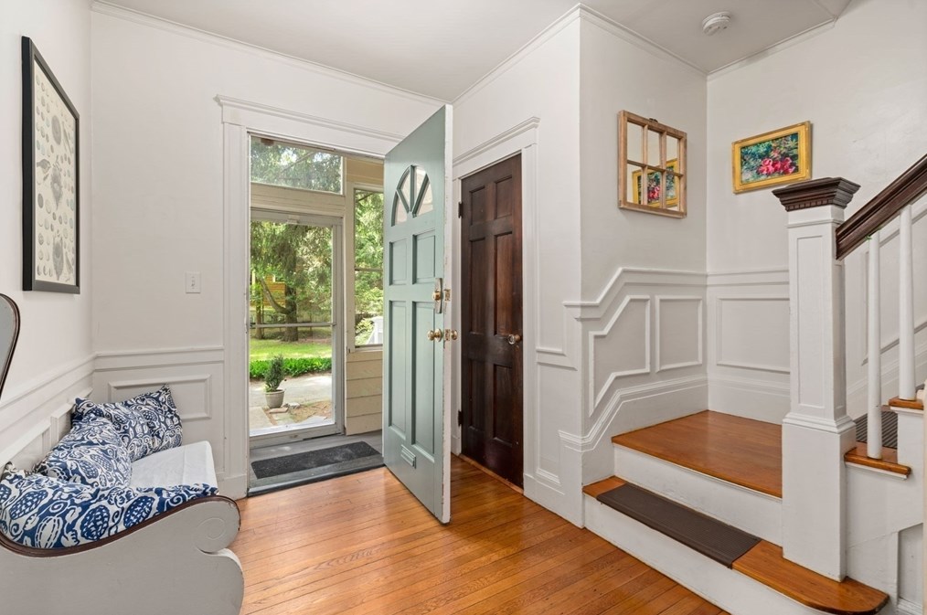 81 Avalon Rd, Newton, MA 02468