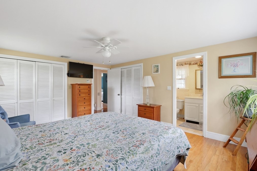 80 Frst Ave Ext, Plymouth MA 02360-4433 exterior