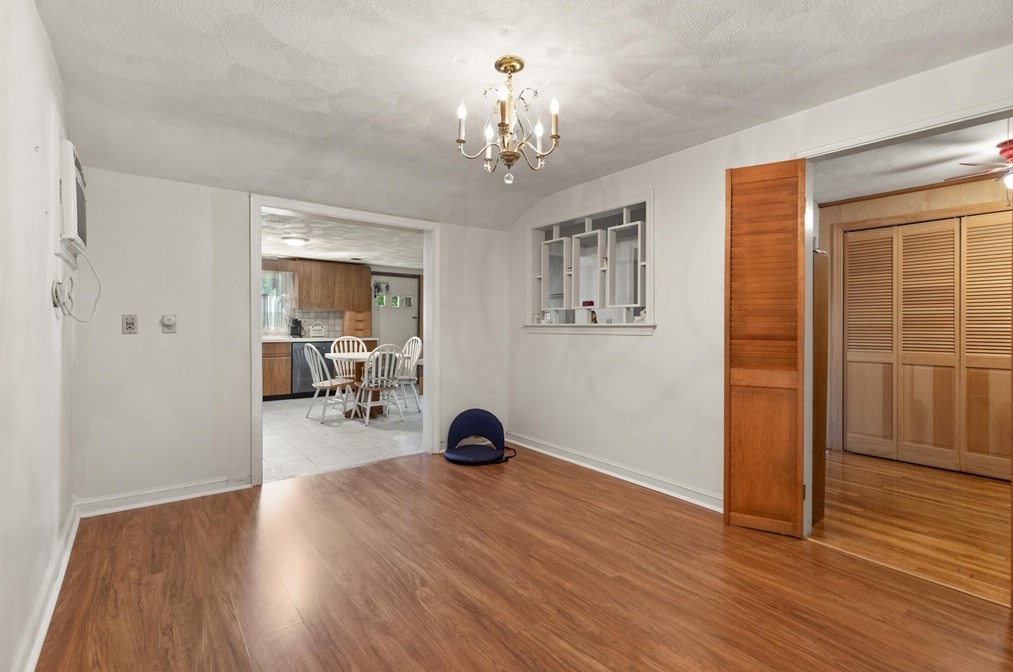 64 Howard St, Saugus MA 01906-4013 exterior