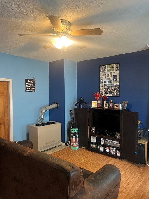 268 Tinkham St, New Bedford MA 02746-2326 exterior