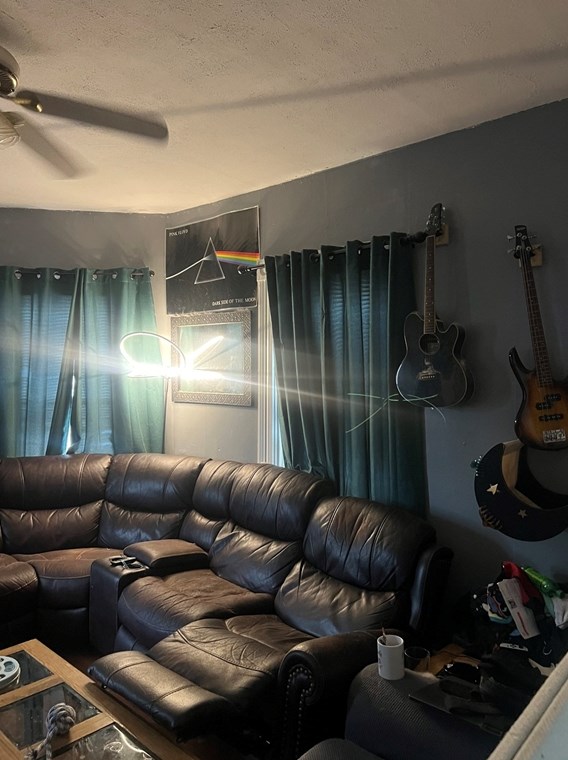 268 Tinkham St, New Bedford MA 02746-2326 exterior