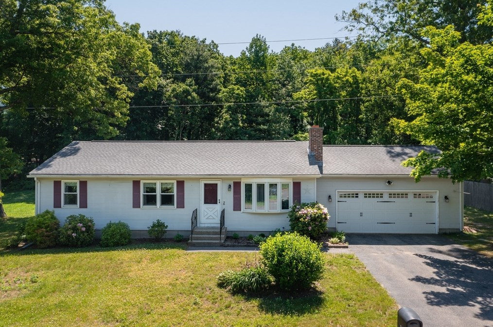 2 Matthew Dr, Loudville, MA 01027 exterior