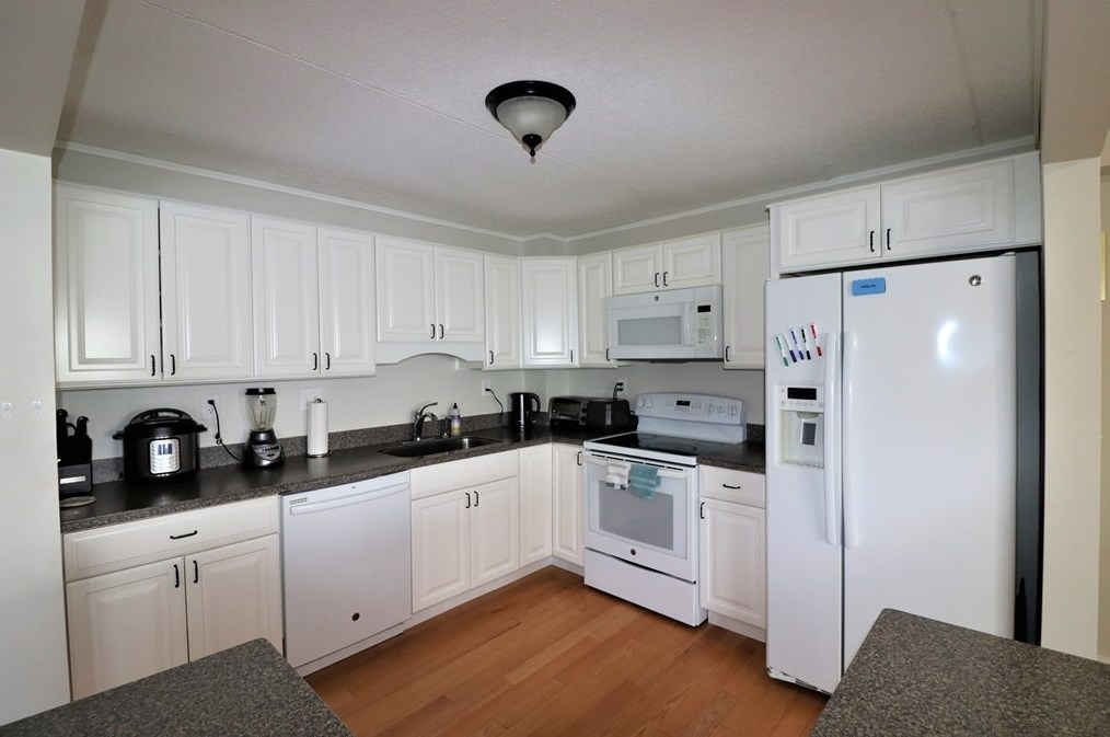 200 Cove Way #708, Quincy, MA 02169