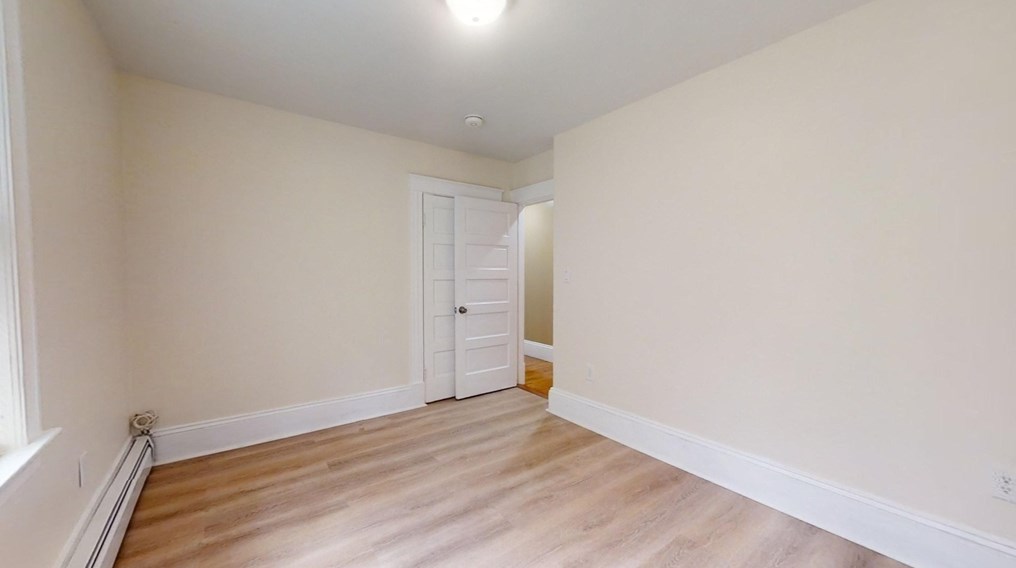 29 17th Ave, Haverhill MA 01830-2620 exterior