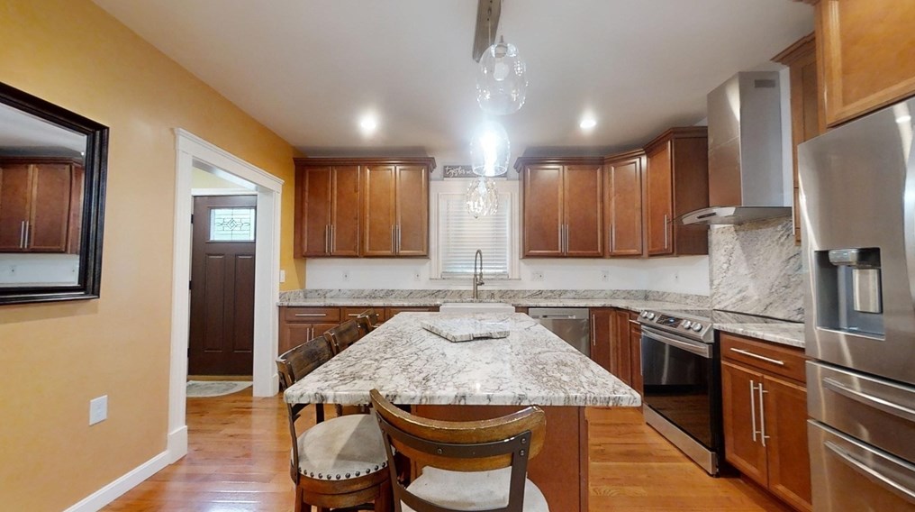 29 17th Ave, Haverhill MA 01830-2620 exterior