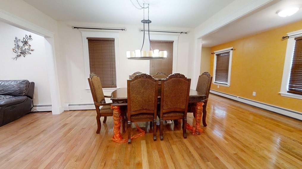 29 17th Ave, Haverhill MA 01830-2620 exterior