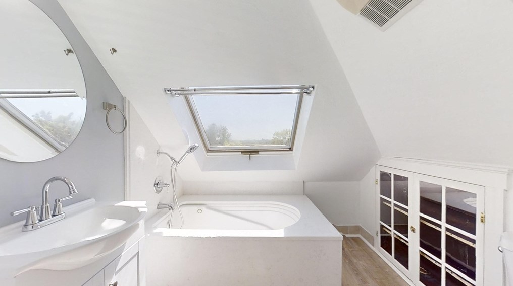 29 17th Ave, Haverhill MA 01830-2620 exterior