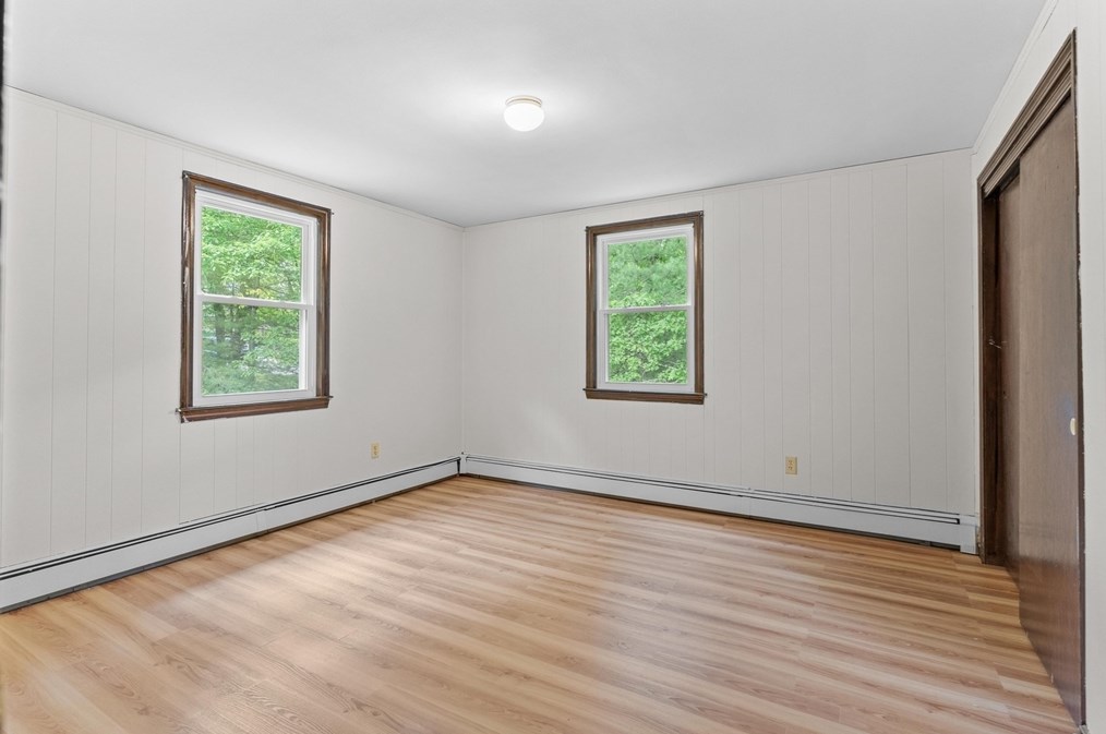 235 Daniels St, Franklin MA 02038-1104 exterior