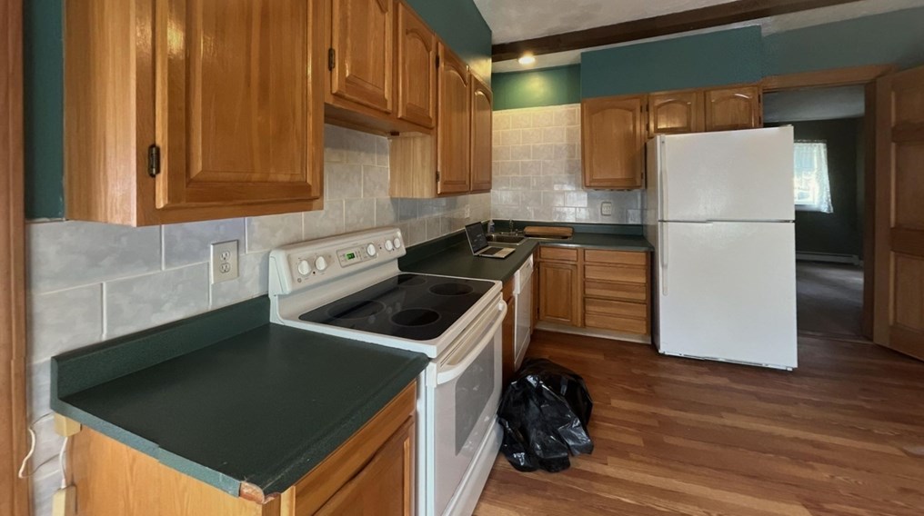 49 Arlington St, Fitchburg MA 01420-2246 exterior