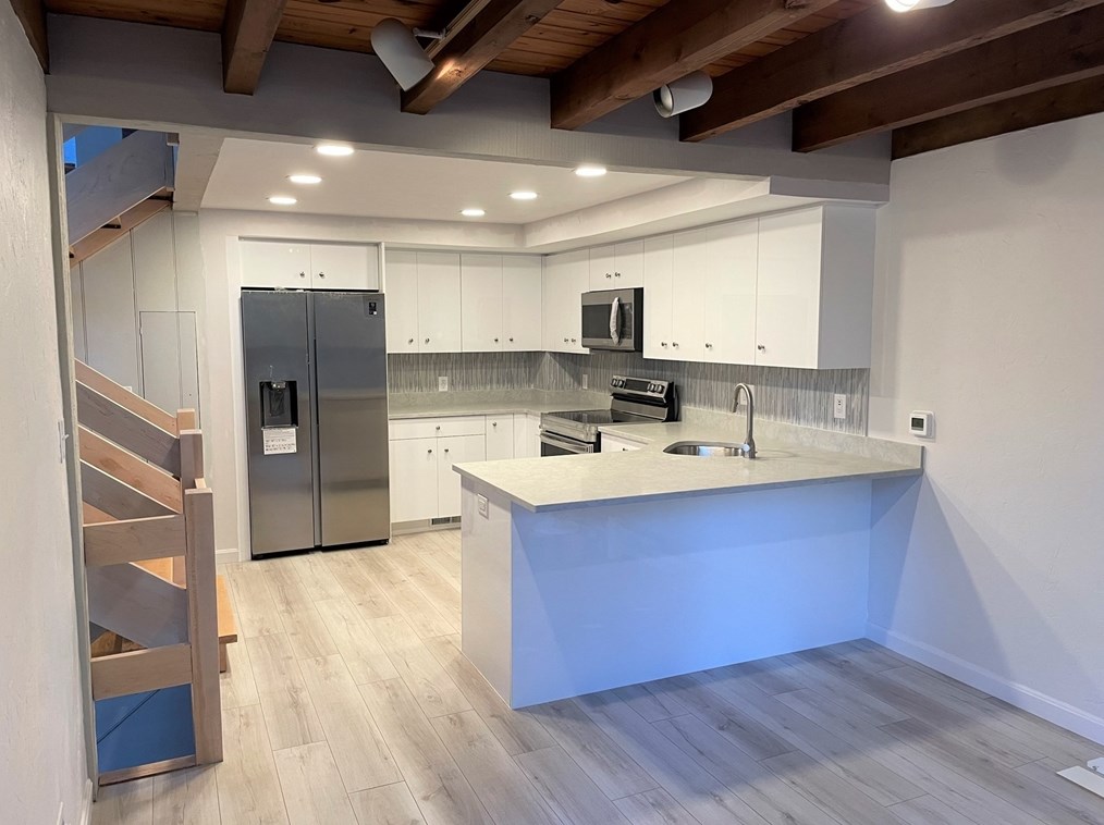 2 Kendall St Unit 2, Walpole, MA