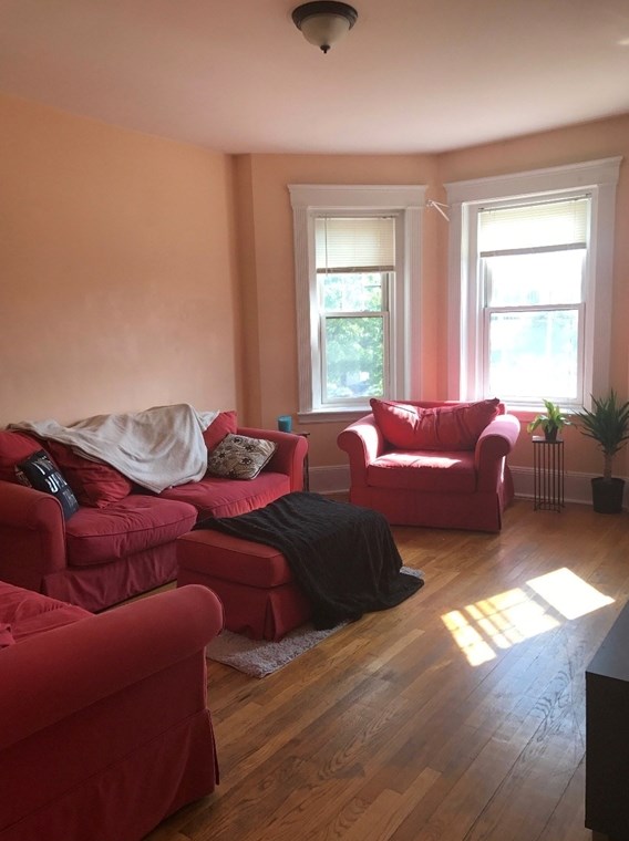 1177 Commonwealth Ave Apt 6, Boston, MA