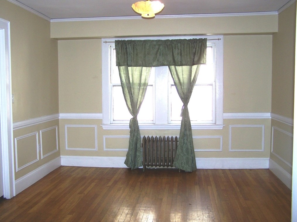 1667 Centre St #2, Newton, MA 02461