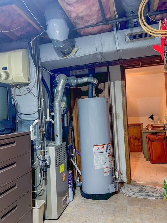 88 Dana Ave, Worcester MA  01604-3104 exterior