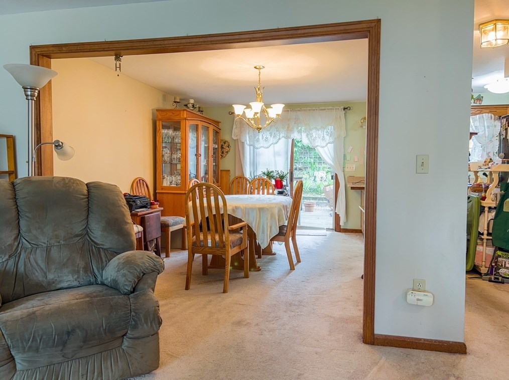 88 Dana Ave, Worcester MA  01604-3104 exterior