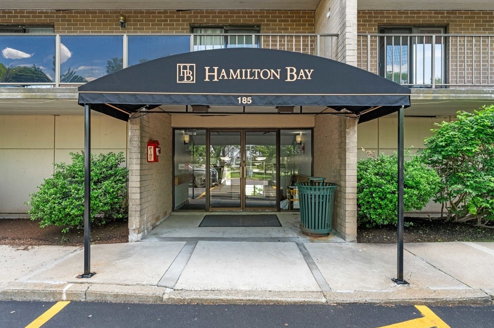 185 Quincy Shore Dr #68, Quincy, MA 02171