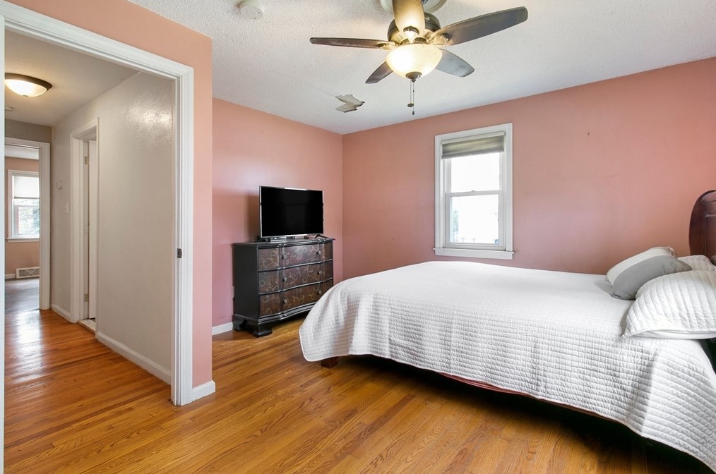 494 Tiffany St, Springfield MA  01108-3346 exterior