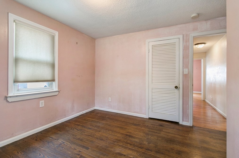 494 Tiffany St, Springfield MA  01108-3346 exterior