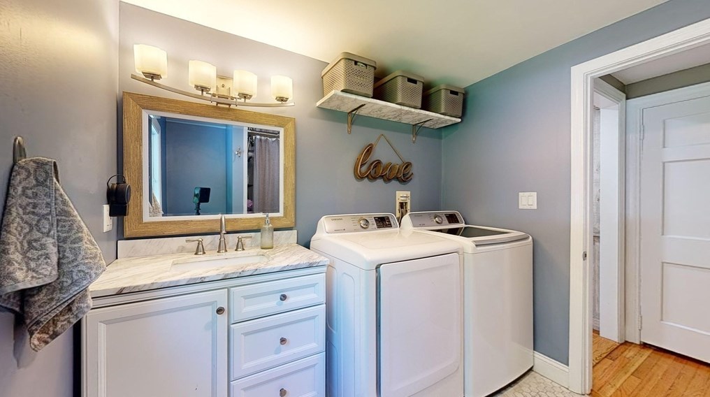 233 Park St, North Reading MA 01864-2573 exterior