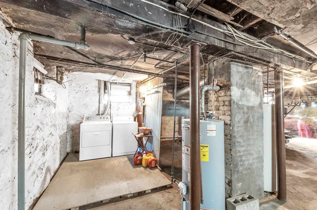 33 Child St, Boston MA exterior