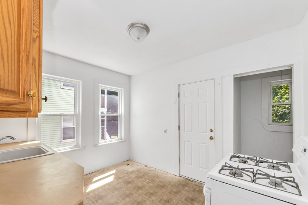 33 Child St, Boston MA exterior