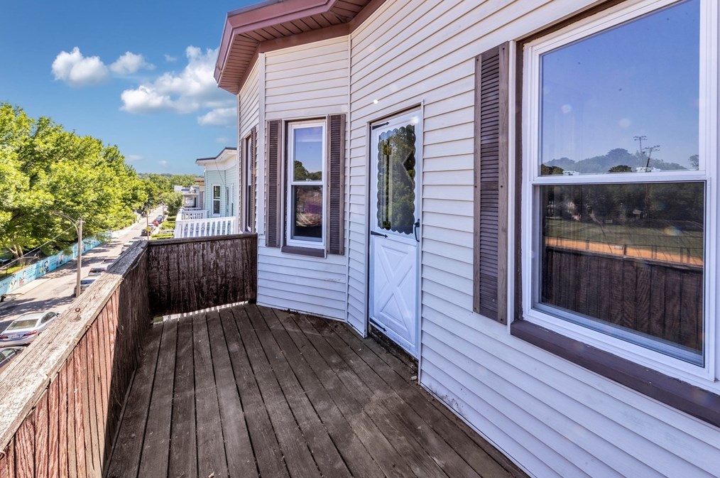 33 Child St, Boston MA exterior