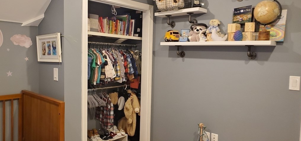 184 Matthew St, New Bedford MA 02740-1212 exterior