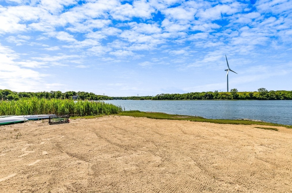 34 Clf Rd, Hingham MA 02043-1452 exterior