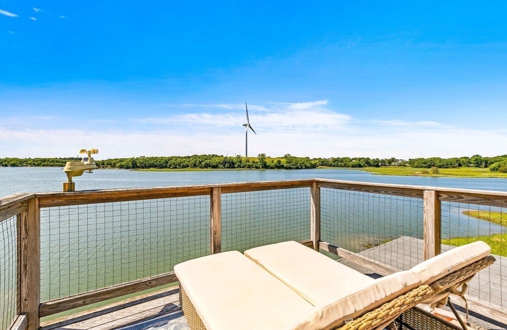 34 Clf Rd, Hingham MA 02043-1452 exterior