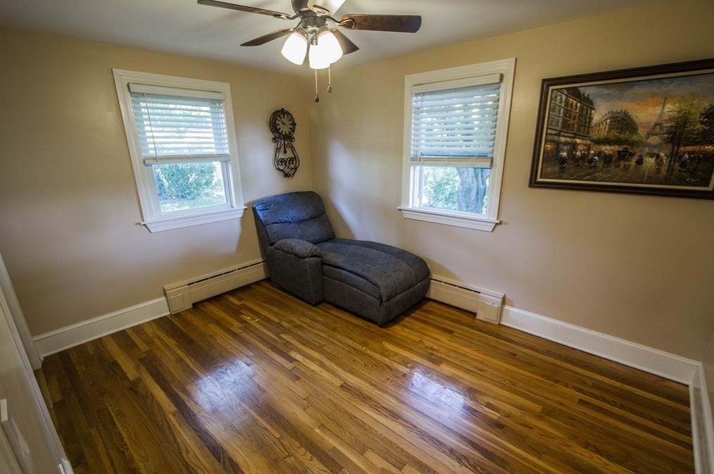 120 Orient St, Worcester MA 01604-2951 exterior