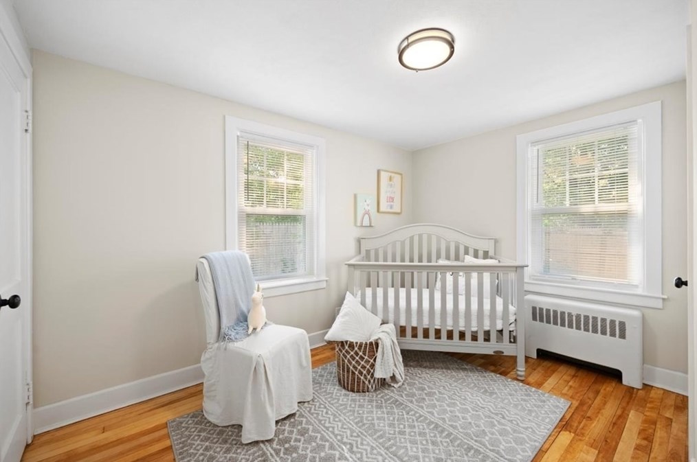 70 Border Ave, Seekonk MA 02771-3935 exterior