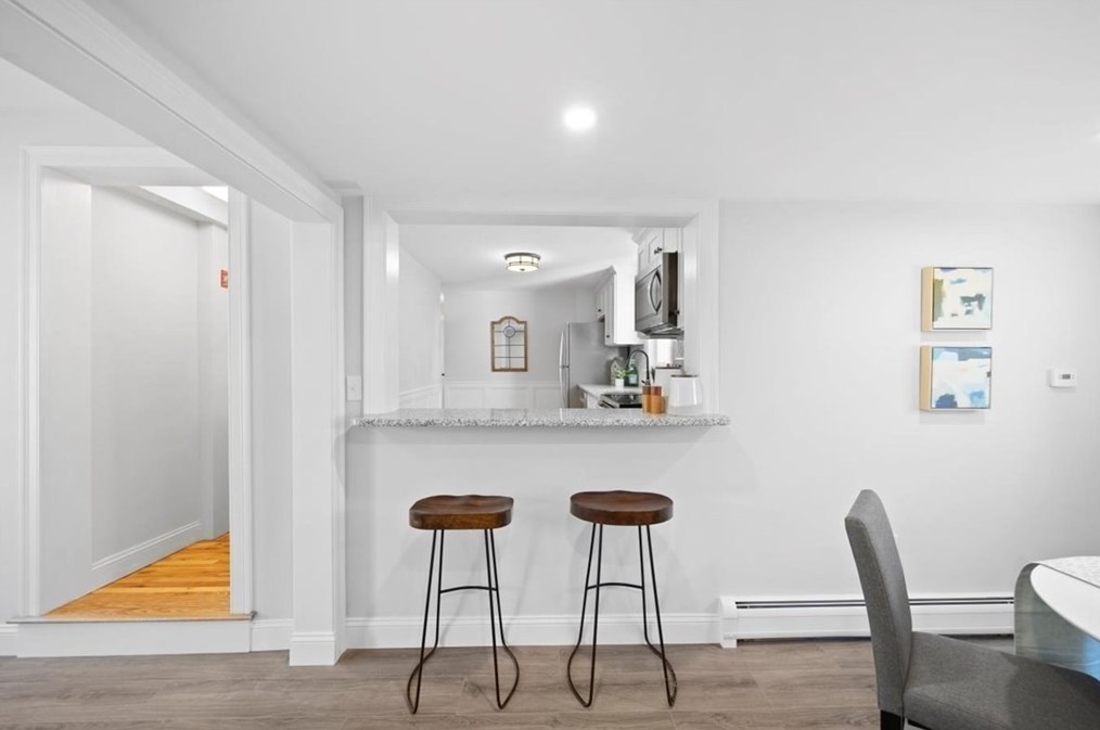 70 Border Ave, Seekonk MA 02771-3935 exterior