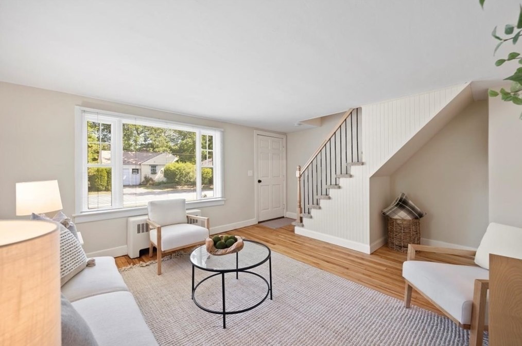 70 Border Ave, Seekonk MA 02771-3935 exterior