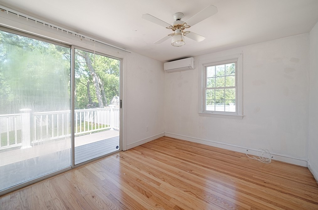 16 Leslie Ave, Weymouth MA 02188-3416 exterior