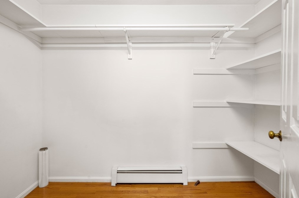 27 Diane Rd, Peabody MA 01960-5037 exterior