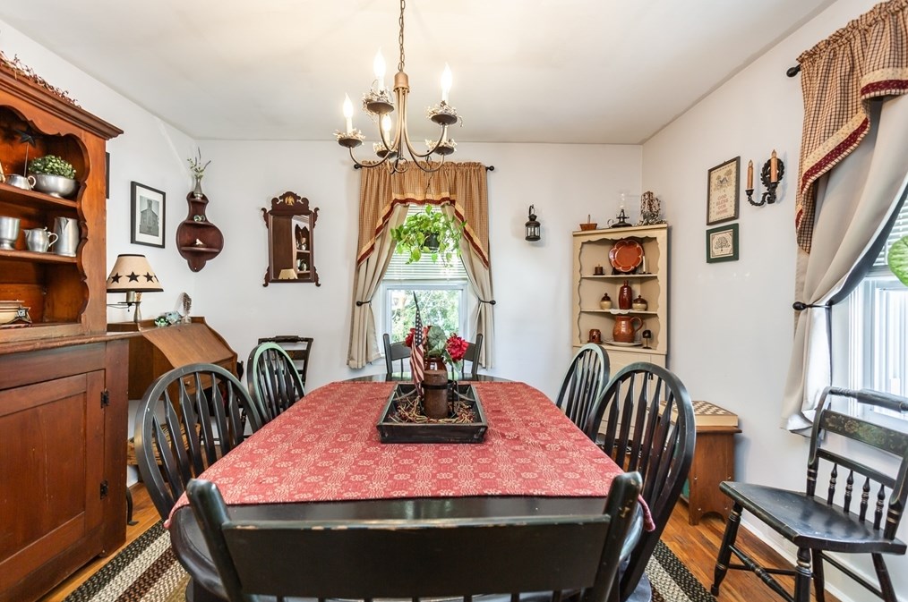 26 Illinois St, New Bedford MA 02745-2514 exterior