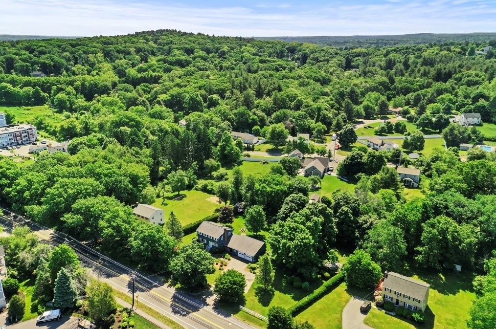 224 Littleton Rd, Chelmsford MA  01824-3306 exterior