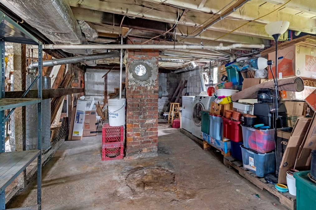 95 Jefferson Ave, Everett MA  02149-5420 exterior