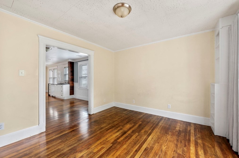 95 Jefferson Ave, Everett MA  02149-5420 exterior