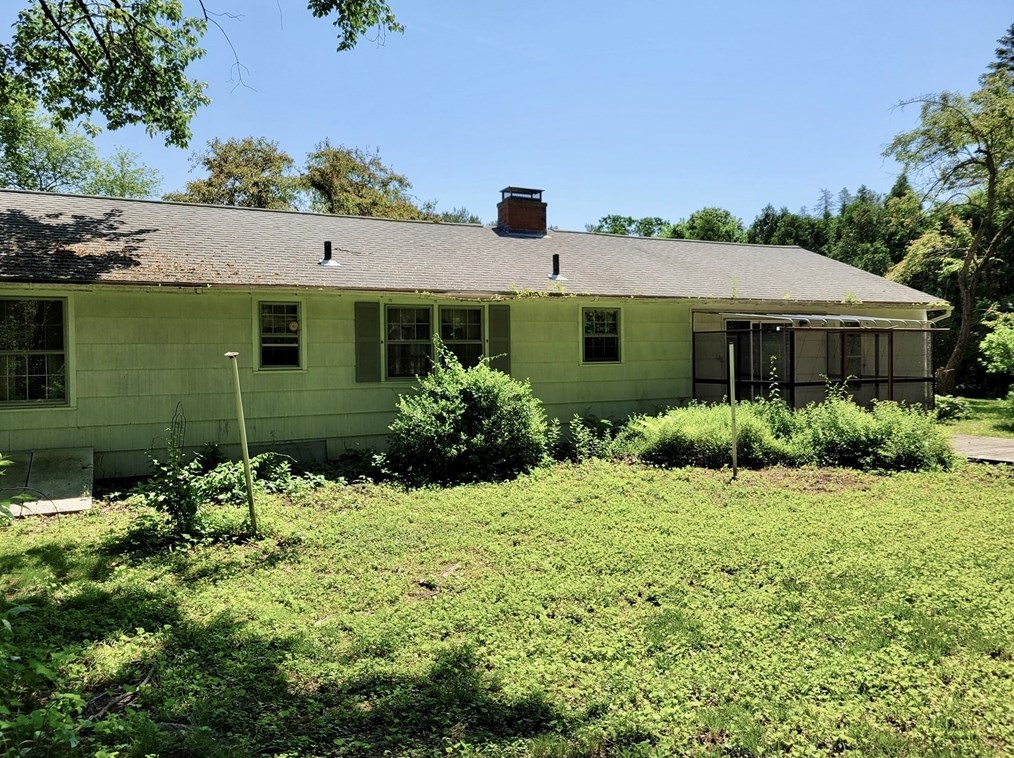 929 Wachusett St, Holden MA 01520-2631 exterior