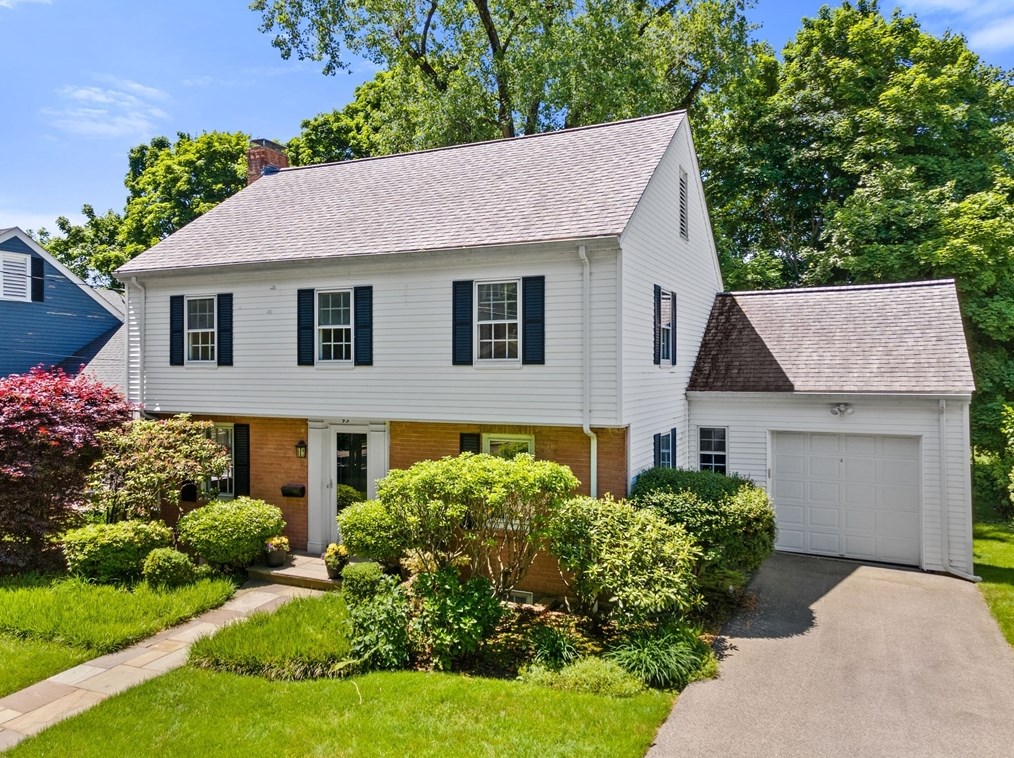 93 Oxford Rd, Newton MA 02459-2408 exterior