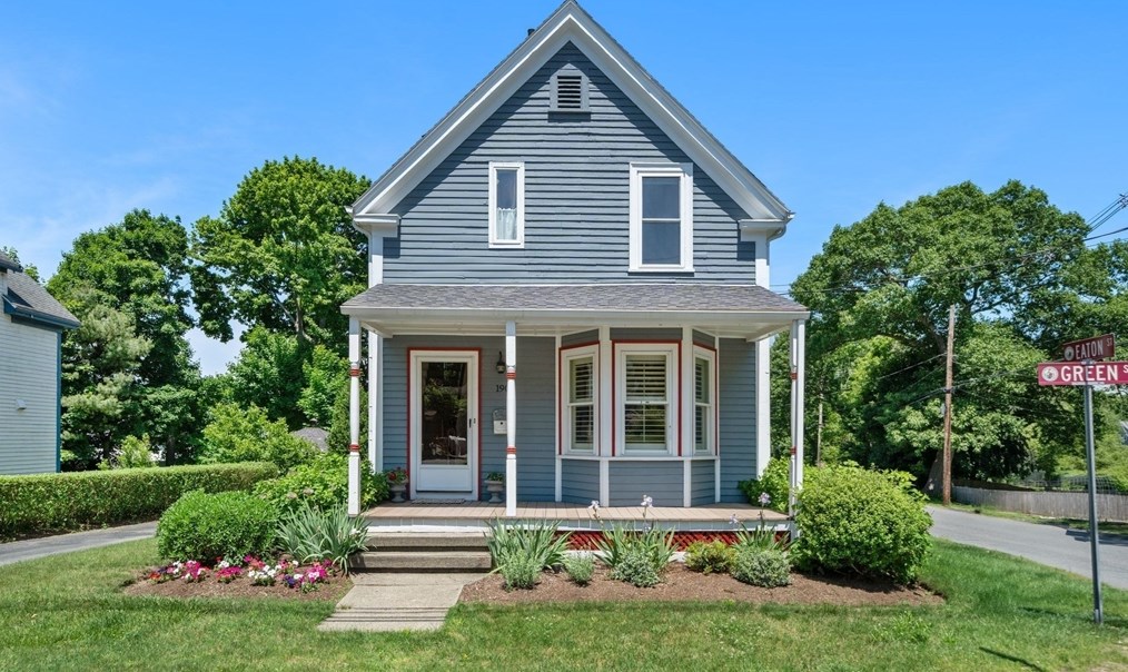 190 Green St, Reading, MA 01867-2738