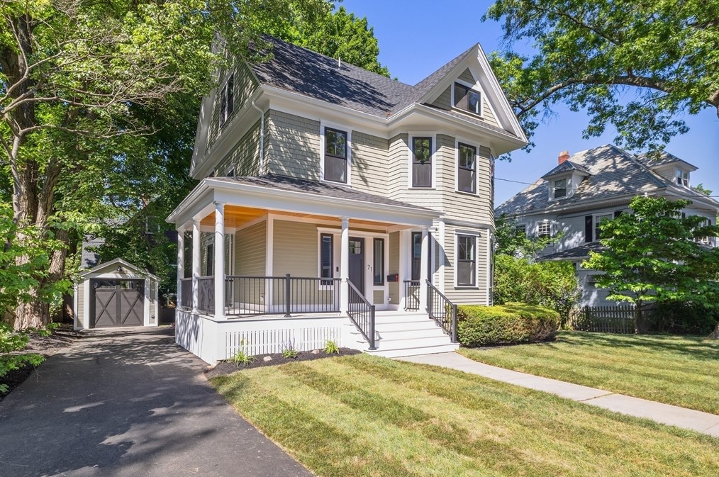 71 Orchard St, Belmont, MA 02478 exterior