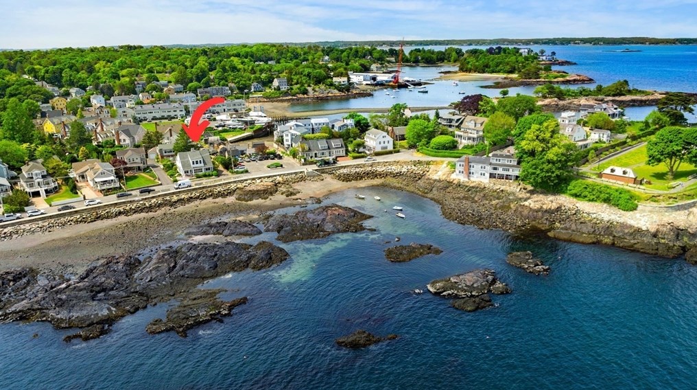 10 Fort Beach Ln, Marblehead MA 01945-3599 exterior