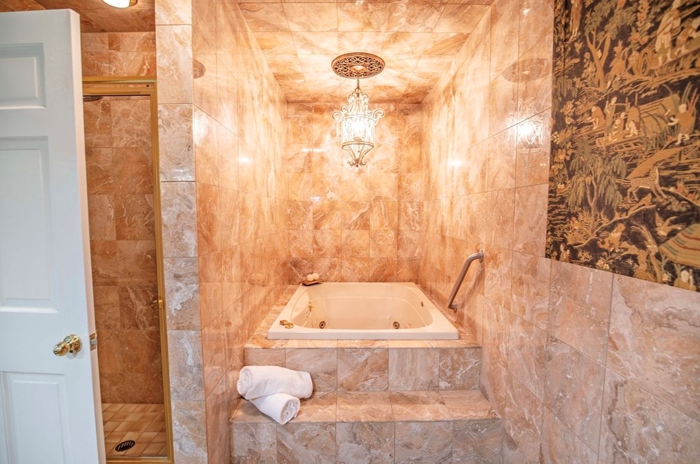 15 Hl Dr, Lynnfield MA 01940-1020 exterior