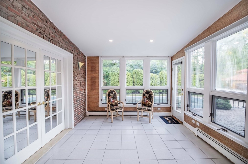 15 Hl Dr, Lynnfield MA 01940-1020 exterior