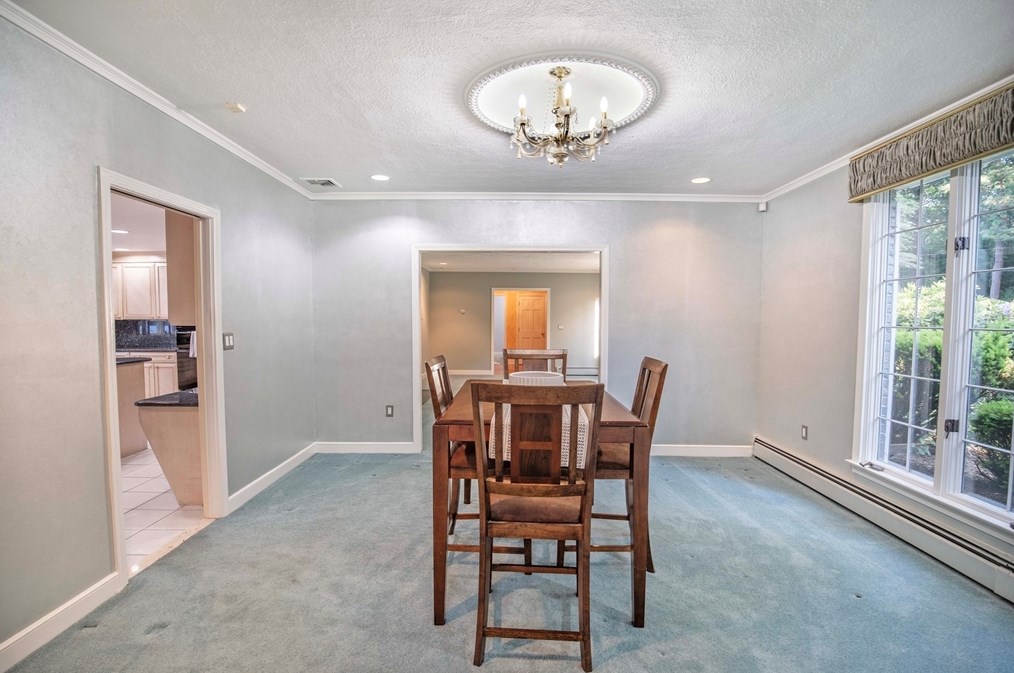 15 Hl Dr, Lynnfield MA 01940-1020 exterior