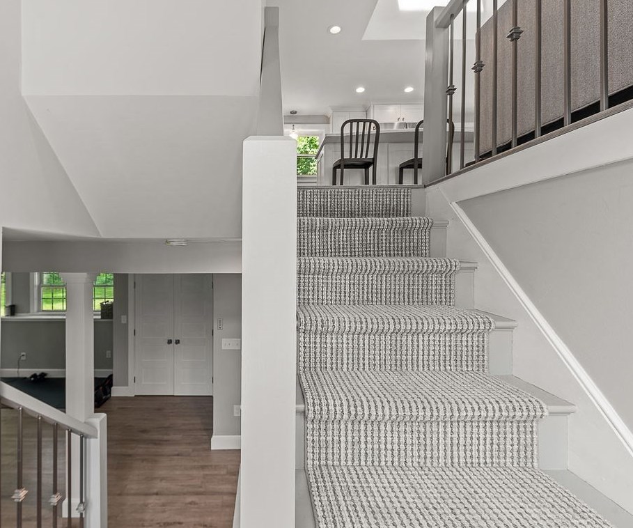 394 Winter St, Hanover MA 02339-2554 exterior