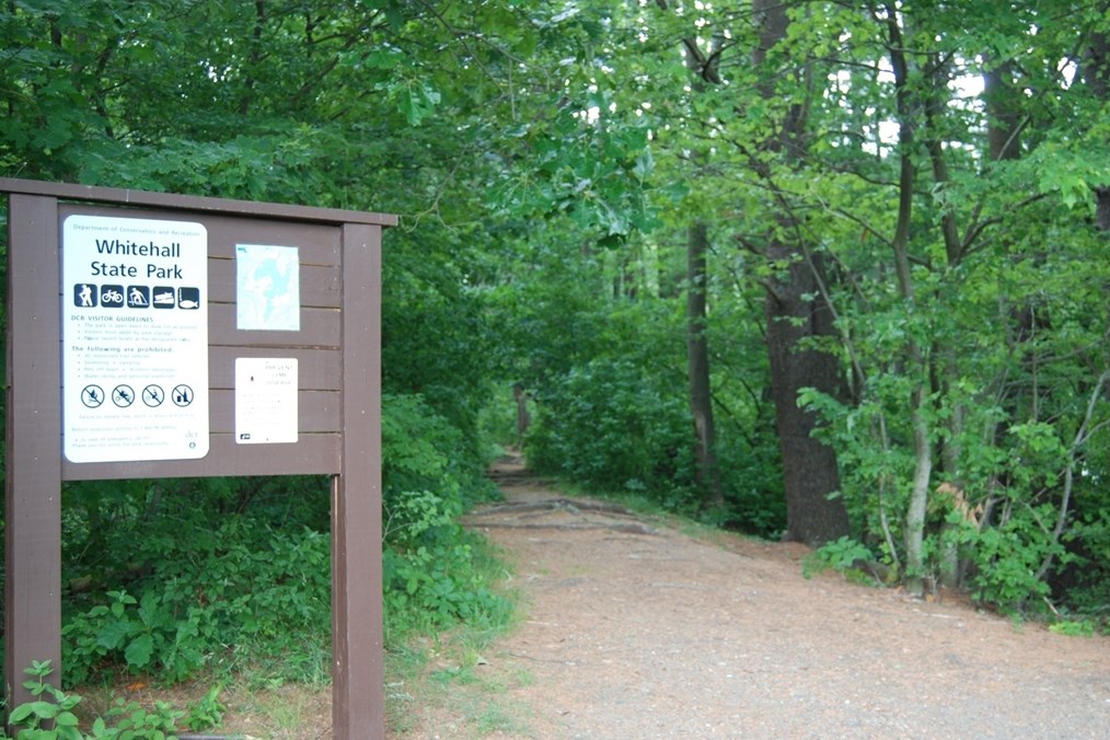 23 Priscilla Rd, Hopkinton MA  01748-2115 exterior